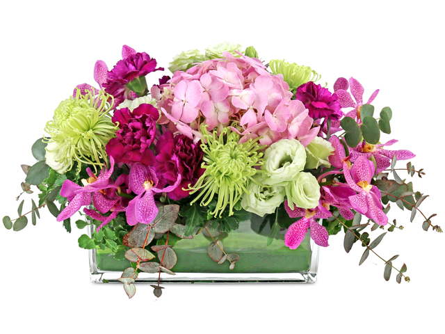 Florist Flower in Vase - British Table Florist ET12 - L76606226 Photo